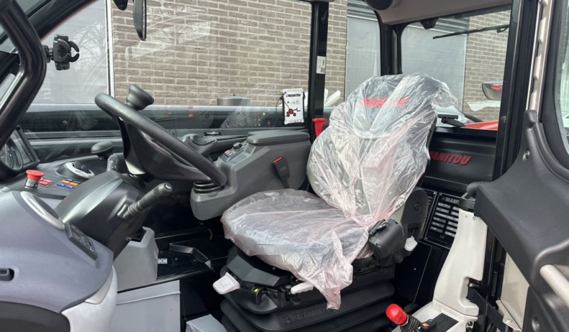 
								Manitou MT 935 Yeni 2026 Model Klimalı Sıfır Kullanılmamış Kovası ve Çatalı vardır. full									