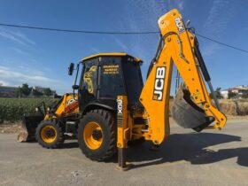 2023 Model JCB 3CX Beko Loder Klimalı ve Çatal dahil