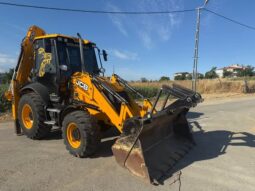 
										2023 Model JCB 3CX Beko Loder Klimalı ve Çatal dahil full									