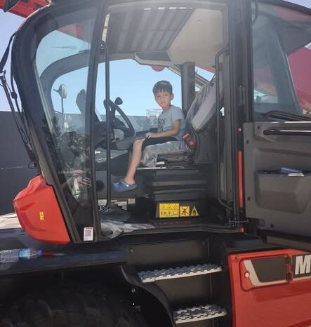 
								Sıfır 2026 Model MANITOU MRT 2660 İş Makinası Kameralı ve Klimalı full									