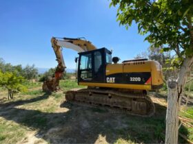 Sıfır CAT 320 Ekskavatör Klimalı ve Kova dahil